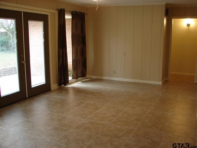 2300 2300 Pollard, Tyler, TX 75701 - photo 4