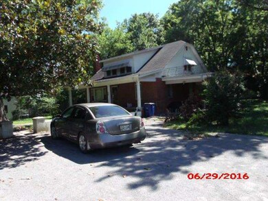 307 Shelbyville Mills Rd, Shelbyville, TN 37160 - photo 2