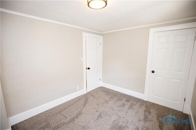 2032 Loxley Rd, Toledo, OH 43613 - photo 7