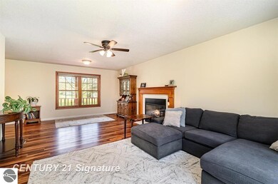 2584 W North Union Rd, Midland, MI 48642 - photo 7