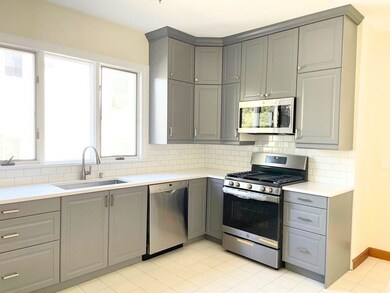 150 Spruce St unit 1, Watertown, MA 02472 - photo 3