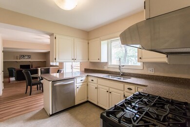 013 kitchen - IMG_0476