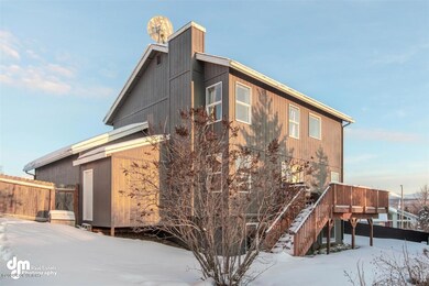 43-Exterior Back-ELKO5644
