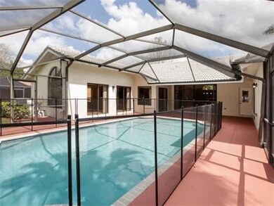Swimming Pool/Hot Tub/Sauna