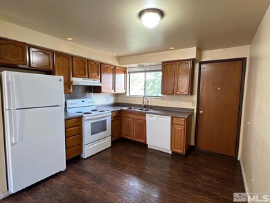 1140 H St, Sparks, NV 89431 - photo 2