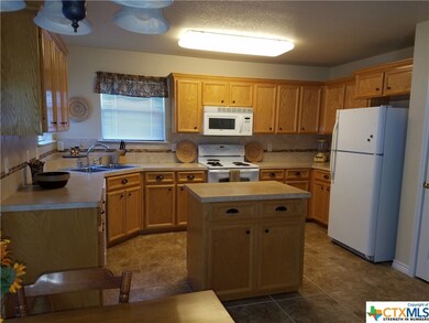 2509 Vernice Dr, Copperas Cove, TX 76522 - photo 4