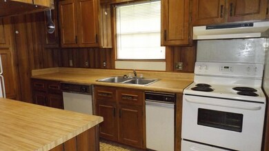 5513 Sheffield Dr, Donalsonville, GA 39845 - photo 7