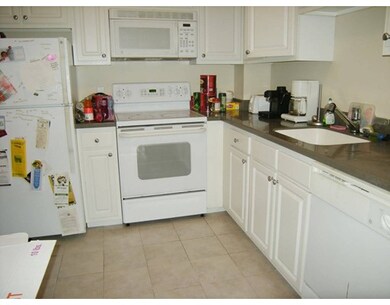 329 Harvard St unit 23, Cambridge, MA 02139 - photo 3