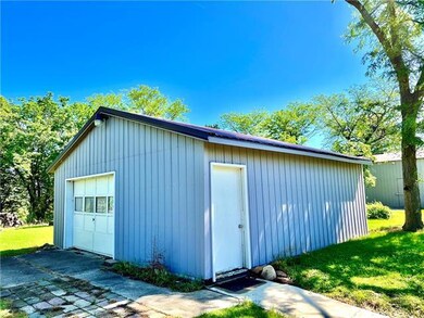 503 Caspian Ave, Princeton, MO 64673 - photo 5