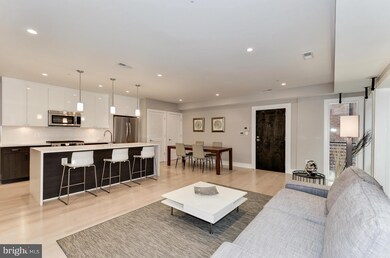 2012 Kalorama Rd NW unit 4, Washington, DC 20009 - photo 4