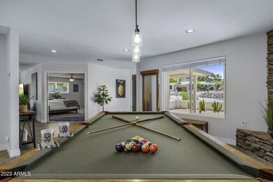 Living/Game Room 4