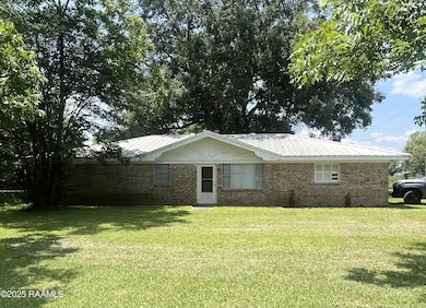 Spacious Front Yard/Corner Lot