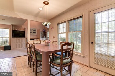 14616 Dehaven Ct, North Potomac, MD 20878 - photo 7