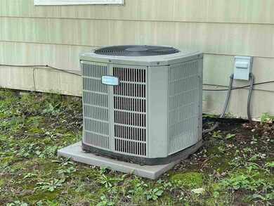 309 E Maple St, Attica, IN 47918 - photo 3