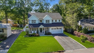 37 Wade Dr, Summit, NJ 07901 - photo 2