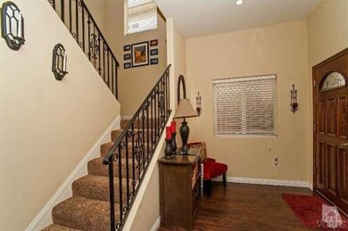 14721 Forest Edge Dr, Sylmar, CA 91342 - photo 3