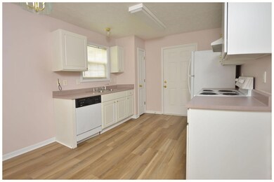 104 Pebble Beach Ct, Frankfort, KY 40601 - photo 5