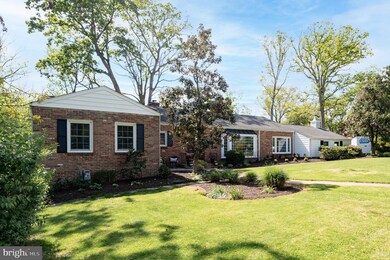 7116 Marlan Dr, Alexandria, VA 22307 - photo 5