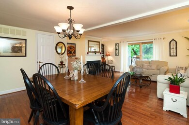 7188 Lasting Light Way, Columbia, MD 21045 - photo 5