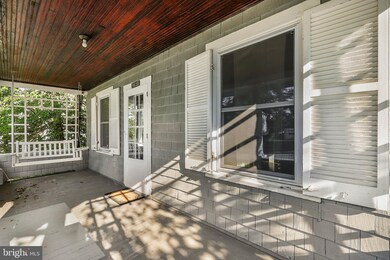 4610 Ridge Ave, Halethorpe, MD 21227 - photo 3