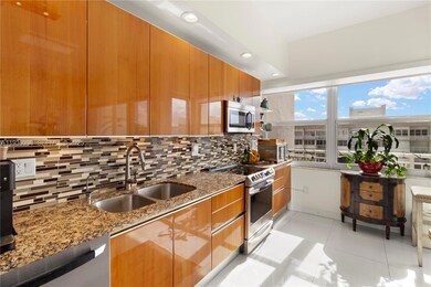 18061 Biscayne Blvd unit PH01, Aventura, FL 33160 - photo 2