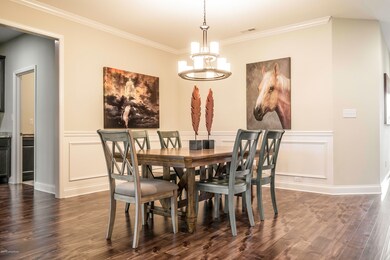 11713 English Meadow Dr, Louisville, KY 40206 - photo 5