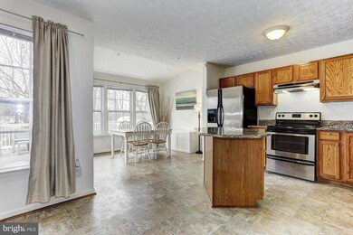 94 Gwynnswood Rd, Owings Mills, MD 21117 - photo 4