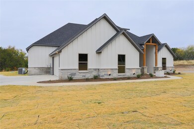 2127 Floyd Rd, Weatherford, TX 76087 - photo 7