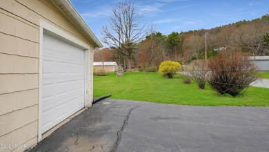 312 7th St, Milford, PA 18337 - photo 7