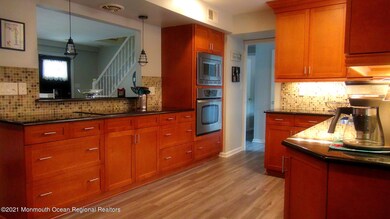 74 Deerfield Ln, Matawan, NJ 07747 - photo 6