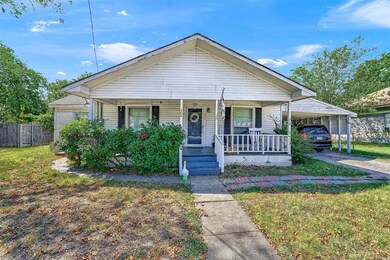 504 W Walnut St, Celina, TX 75009 - photo 2