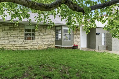 4756 Stiles Ave, Columbus, OH 43228 - photo 3