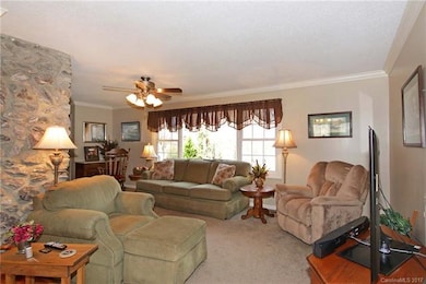 124 Heavenly Dr, Statesville, NC 28625 - photo 5