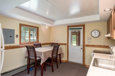 3859 N Hoover Ave, Gladwin, MI 48624 - photo 4