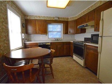 245 Pemberwick Rd, Greenwich, CT 06831 - photo 3