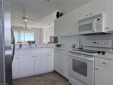 2700 Cypress Trace Cir unit 3136, Naples, FL 34119 - photo 7