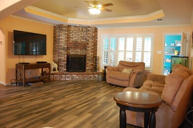 3809 Watersridge Cir, Cleburne, TX 76031 - photo 6