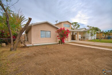 672 El Centro Ave, El Centro, CA 92243 - photo 4