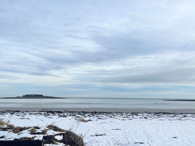 Goose Rocks Beach towards Timber Island