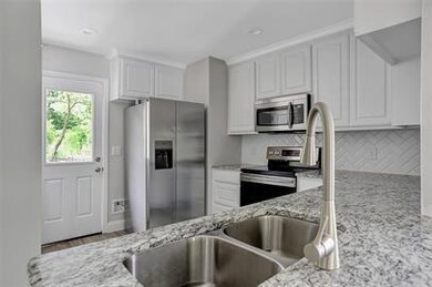 1100 W Day St, Denison, TX 75020 - photo 5