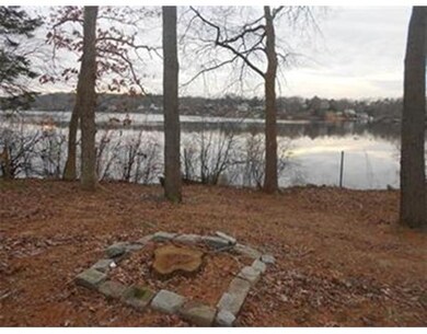 22 Saumur Ln unit 22, Bellingham, MA 02019 - photo 7