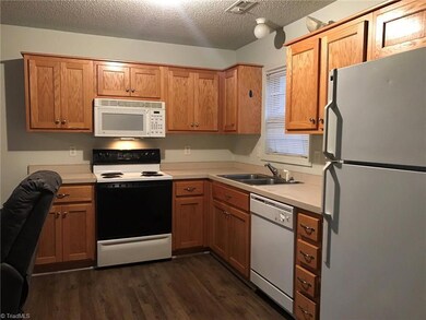 427 N Mccrary St unit A & B, Asheboro, NC 27205 - photo 5