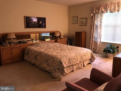 239 Wyndham Place, Trenton, NJ 08691 - photo 7