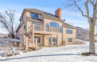 9 Pebble Beach Ct, Lake In the Hills, IL 60156 - photo 4