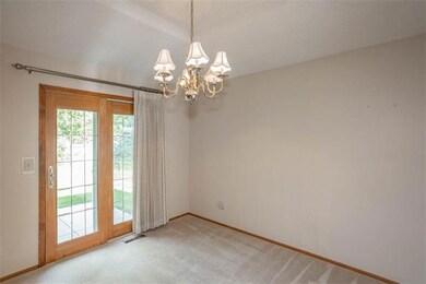 6907 Reeder St, Shawnee, KS 66203 - photo 7