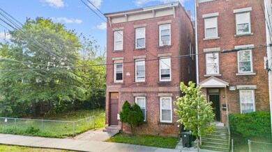 256 Davenport Ave, New Haven, CT 06519 - photo 2