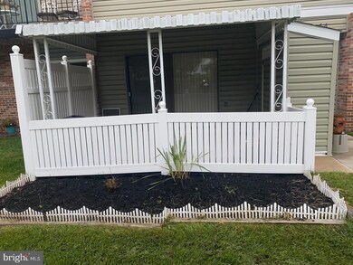 3176 Adderley Ct, Silver Spring, MD 20906 - photo 2