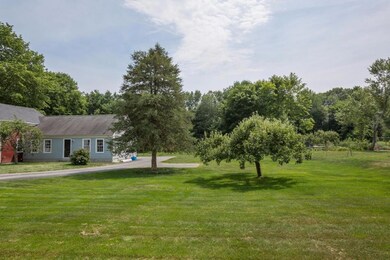 124 W Main St, Yarmouth, ME 04096 - photo 5