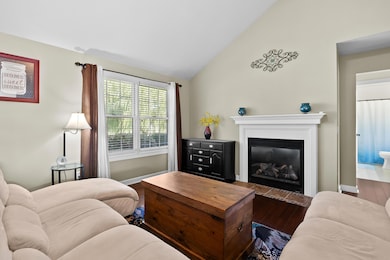 24359 Vargas, Mattawan, MI 49071 - photo 6