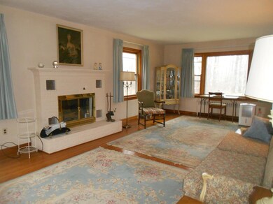 314 Oak Ln, Cresco, PA 18326 - photo 3